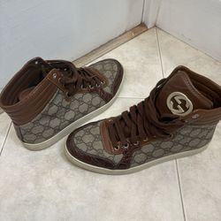 Gucci GG Supreme Sneakers Sz10