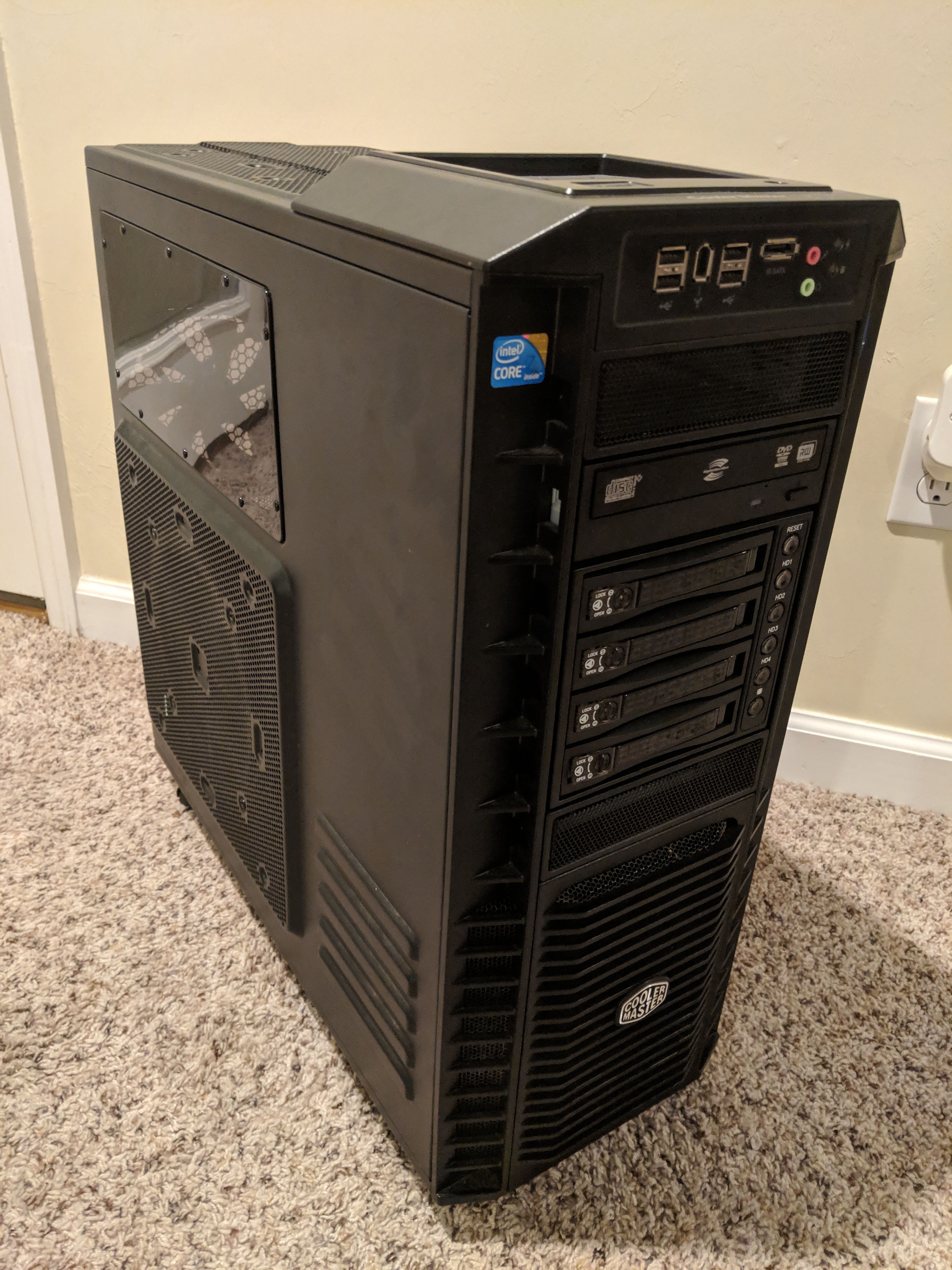 Cooler Master HAF 932 ATX Full Tower Computer Case with Hot Swap Drive Bay