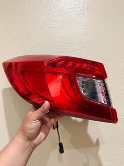 Tail light