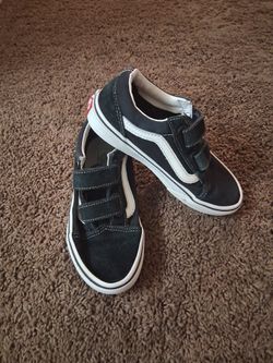 $20.! VANS SIZE 1Y...OBO.