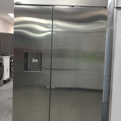 Monogram Stainless steel Built-In (Refrigerator) 48 Model ZISS480DNSS - A-00002666