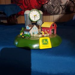Antique 1968 John Deere Toy Alarm Clock  With Working Tractor  Runs Great Very Rare Item Only 50$