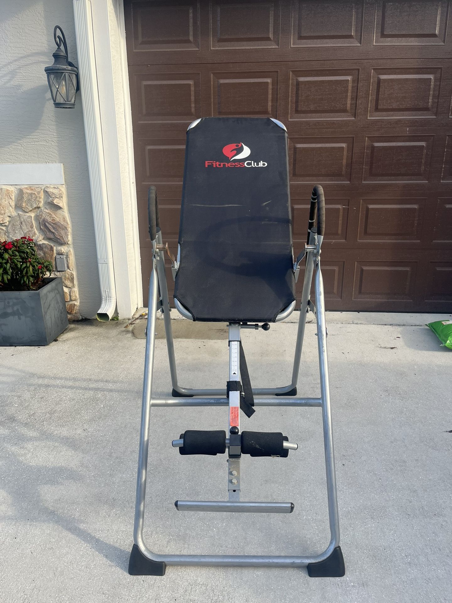 FitnessClub Inversion Gravity Table
