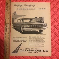 Original 1960 Oldsmobile Dynamic 88 Car Print Ad.