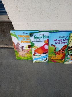 Walt DISNEY BOOKS
