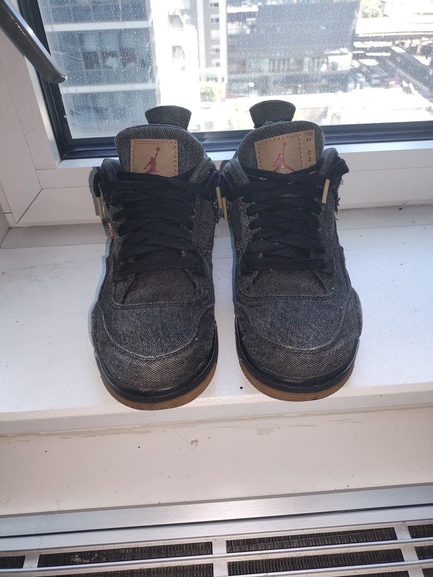 Levi's x Air Jordan 4 Retro Gs 'Black Denim'