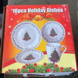 16 Pcs HOLIDAY DISHES 