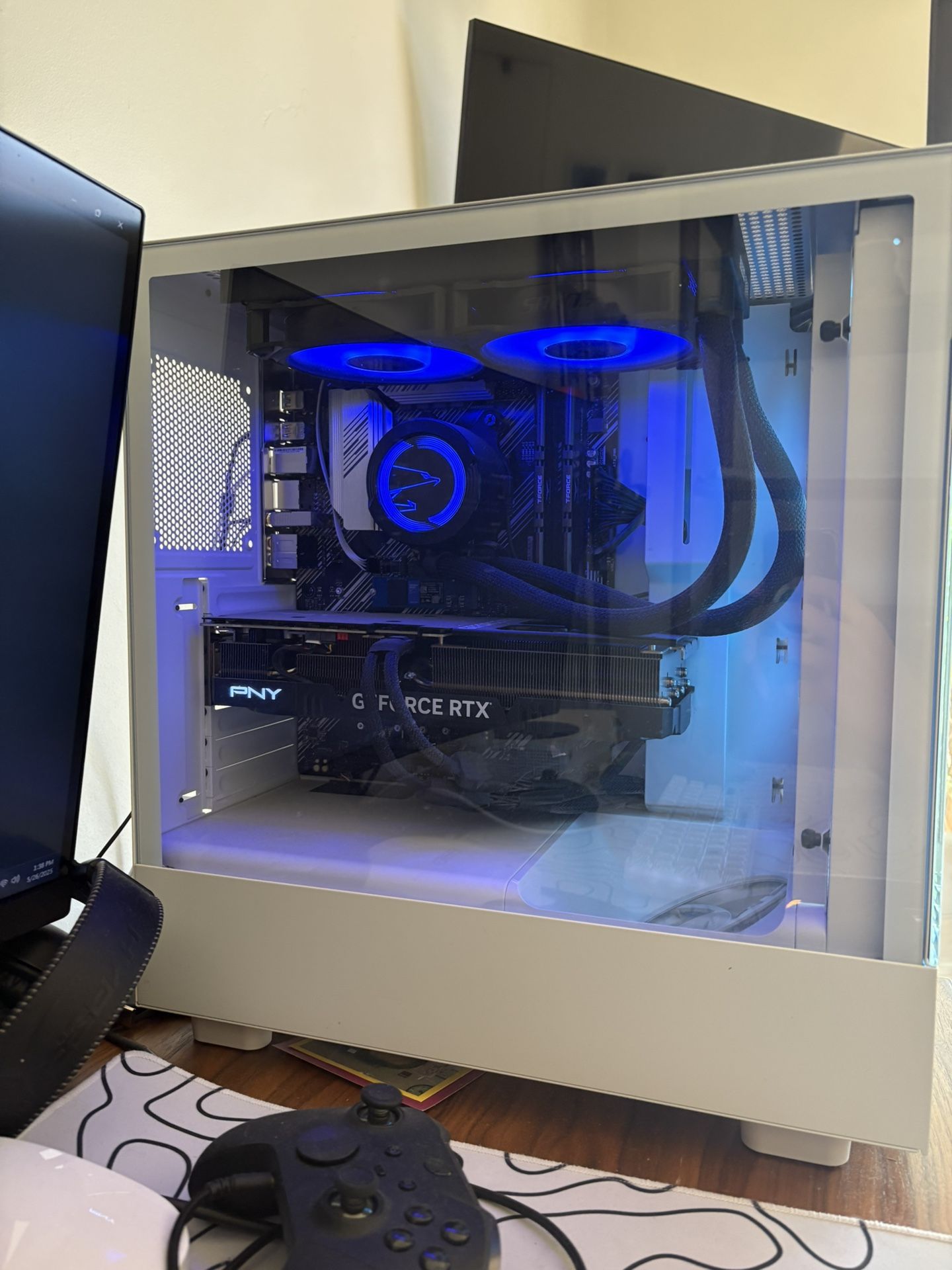 NZXT Pc Player Two Prime White