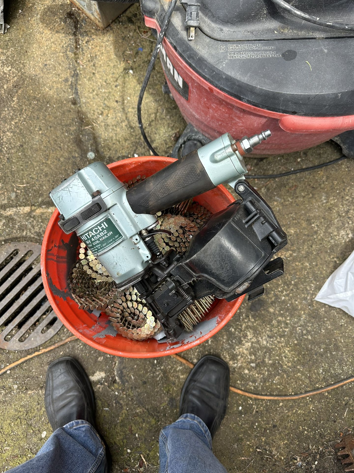 Roofing Nail Gun And The Nails