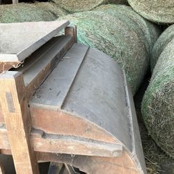 Grain  Thatcher  Antique