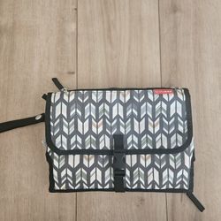 Skip Hop Diaper Changing Station Fold Out Pad