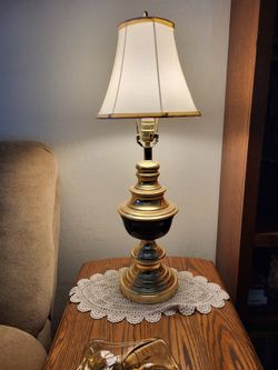 Brass lamps set  of 2 table lamps  one floor lamp perfect