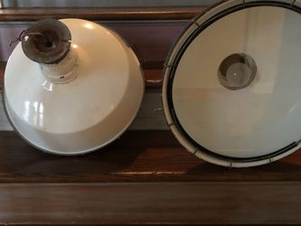 Pair Gas Station /Wear house Lights