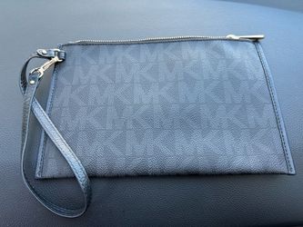 Michael Kors Black Logo Wristlet Clutch