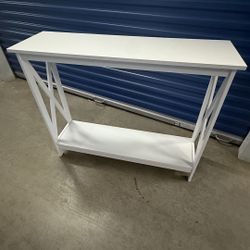 White Entry Table