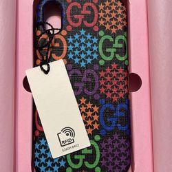 NIB AUTHENTIC Gucci GG Psychedelic iphone x/xs Case Multicolor BRAND NEW