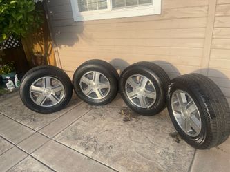 Chevy 17" OEM Alloy Wheels + Tires (Set of 4) - Trailblazer