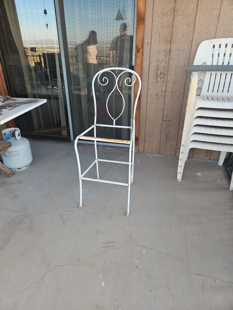 Rod Iron white Stool