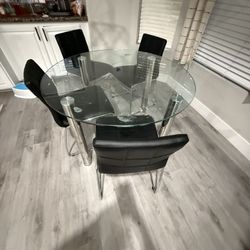 Free: Breakfast Table & Bar Stools 
