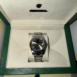 luxury watch 