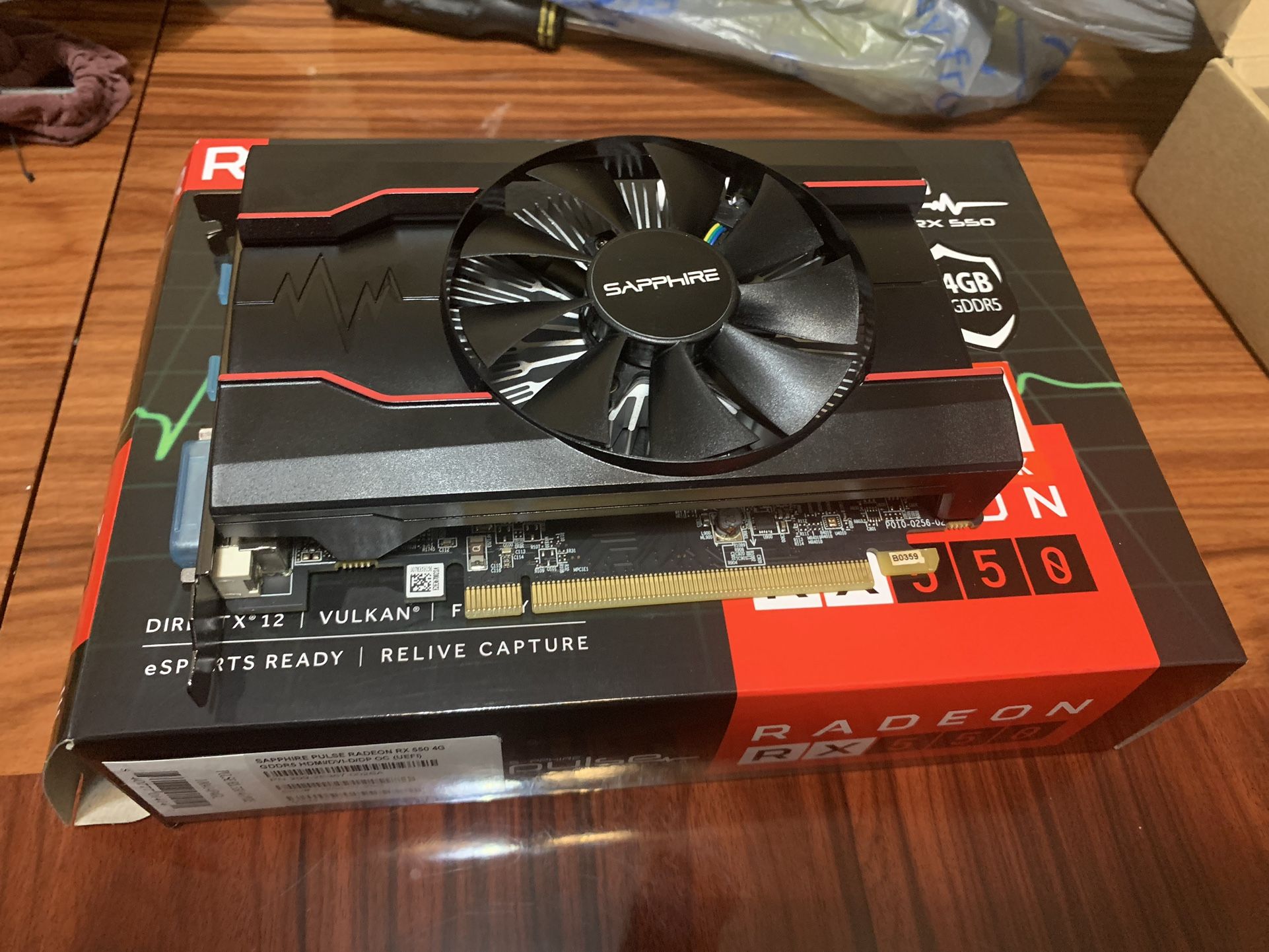 Sapphire Pulse Radeon RX 550 - Graphics card - Radeon RX 550 - 4 GB GDDR5