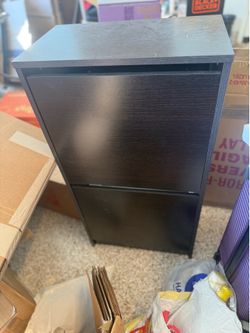 Shoe cubby