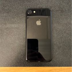 Apple iPhone 7 128 GB in Jet Black