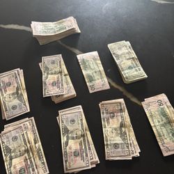 100$ If Anyone Wants To Join Me At The Casino 