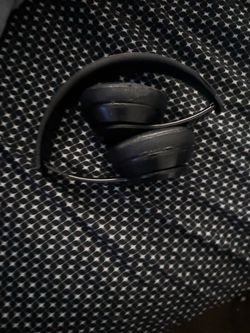 Beats Over-Ear Wireless Headphones Matte Black