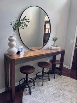 Table and 3 Stools