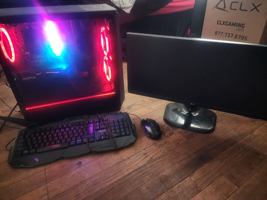 Gaming PC w/Monitor