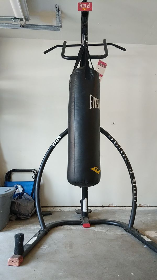 Everlast punching bag + stand for Sale in Seattle, WA - OfferUp