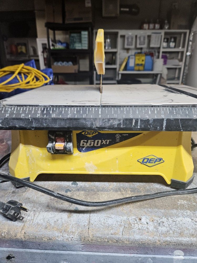 QEP Power Pro 6.5 amps Corded 7 in. Wet Tile Saw