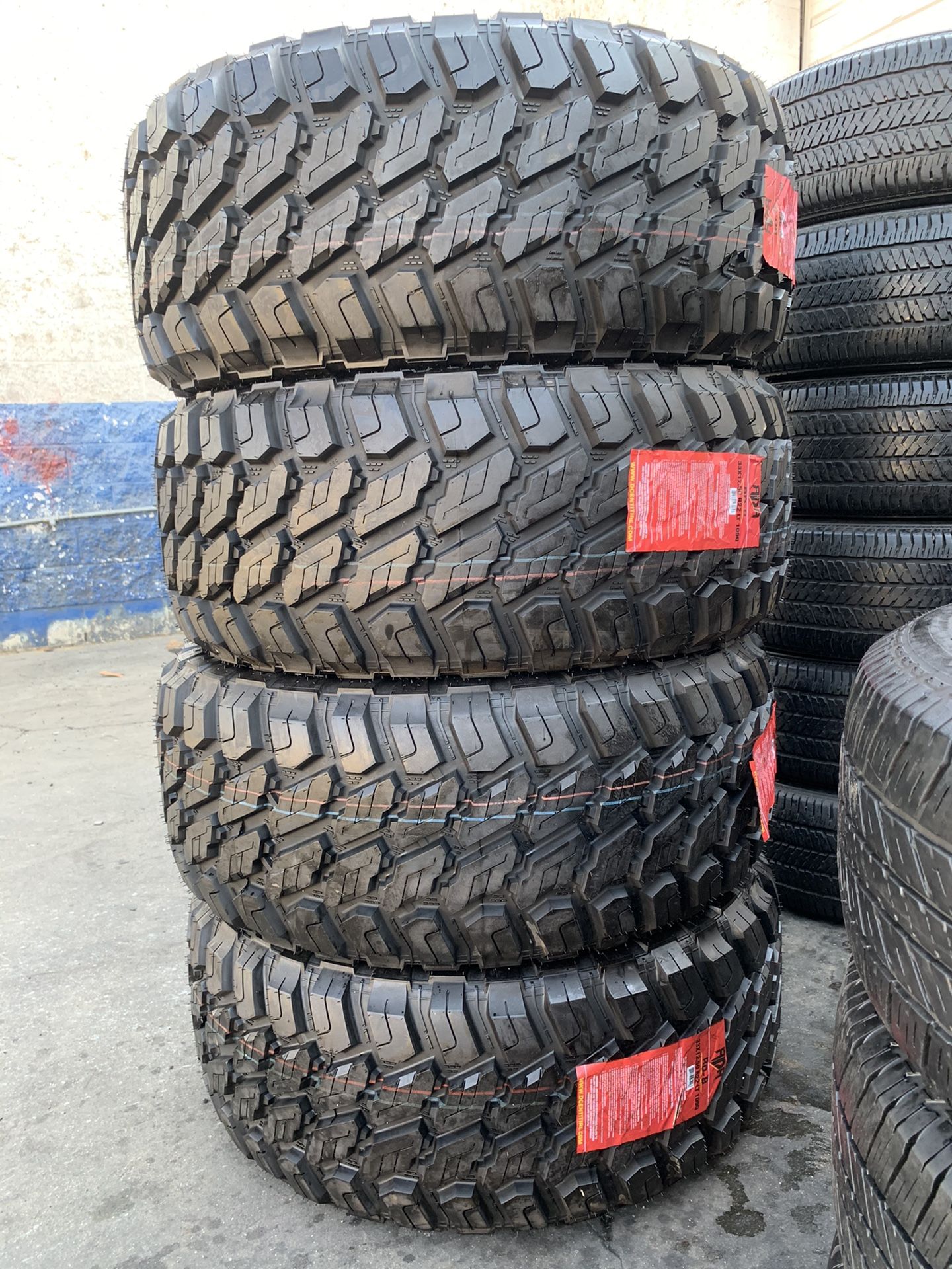 New My 33x12.50r22