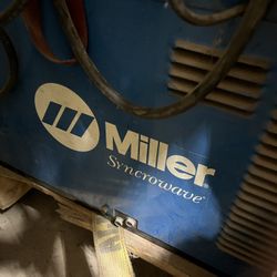 Miller Welder Syncrowave 180 SD