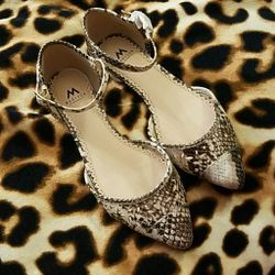 Snakeskin print flats