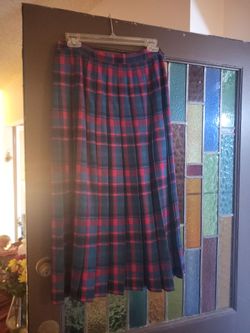 Wool skirt