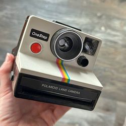 polaroid one step camera