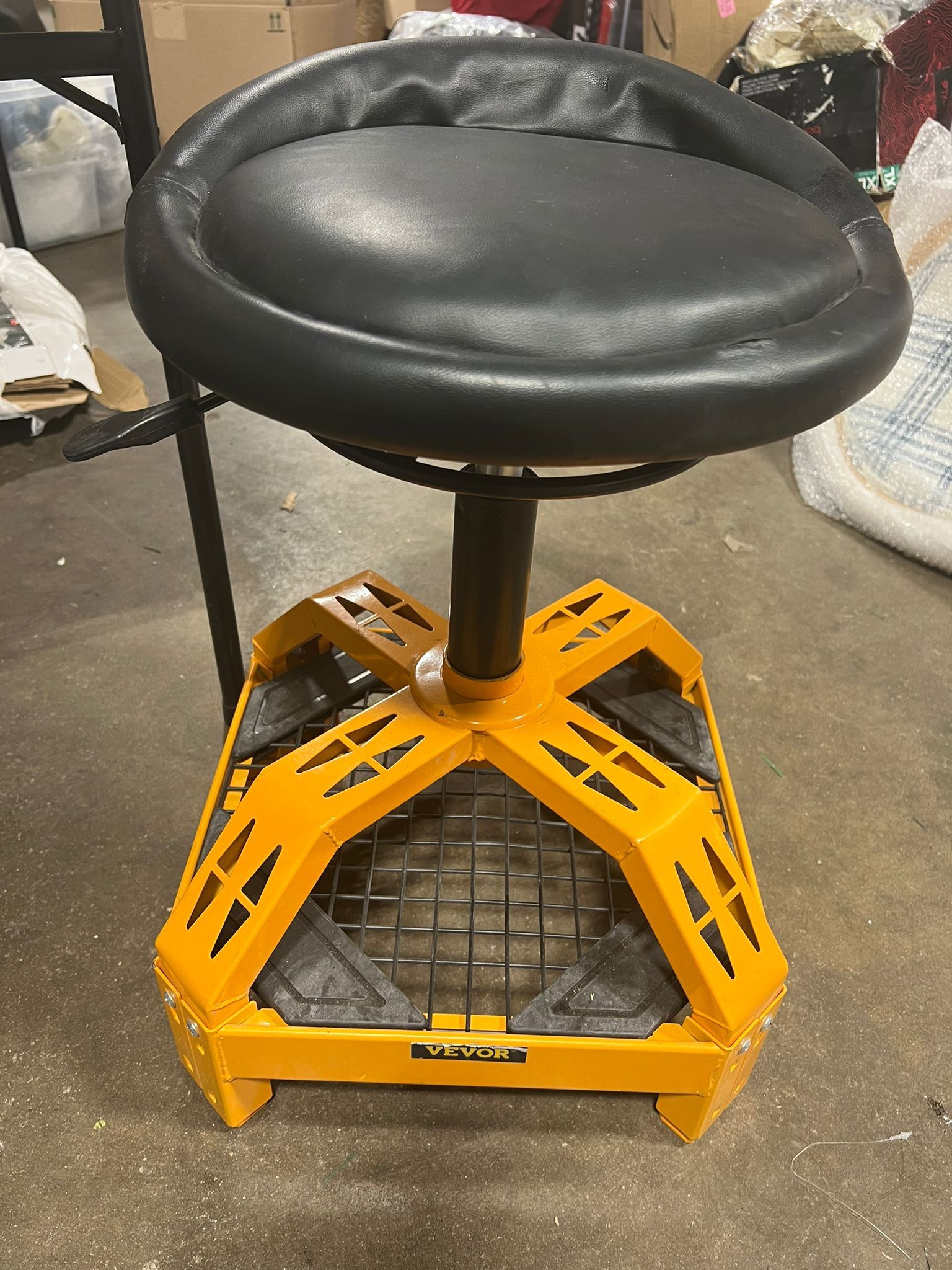 SCITOO Rolling Garage Stool, 300LBS Capacity, Adjustable Height From 25