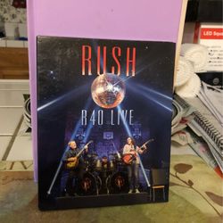 RUSH R40 LIVE DVD  📀 