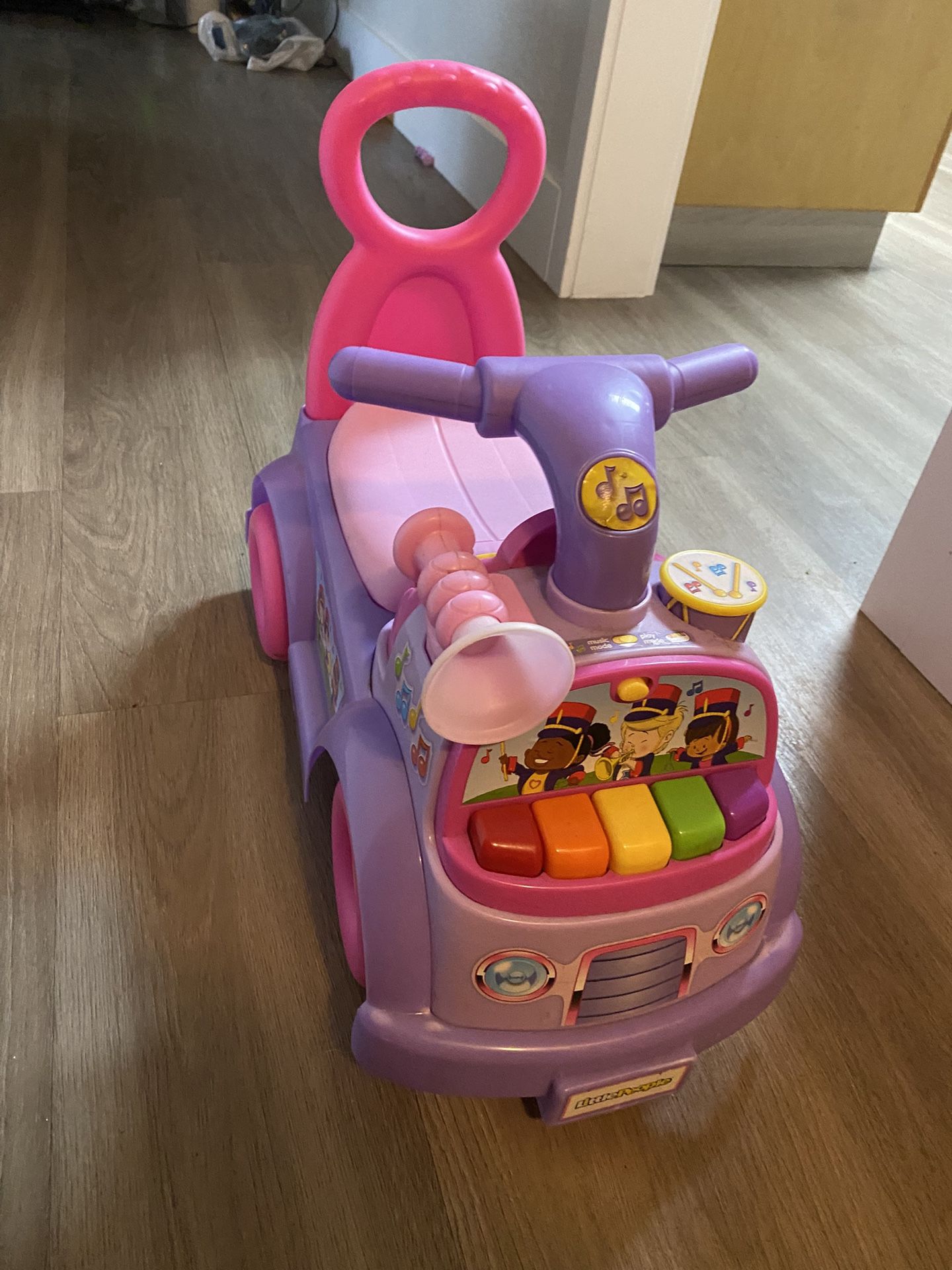 Toddler Toy/walker/Rider