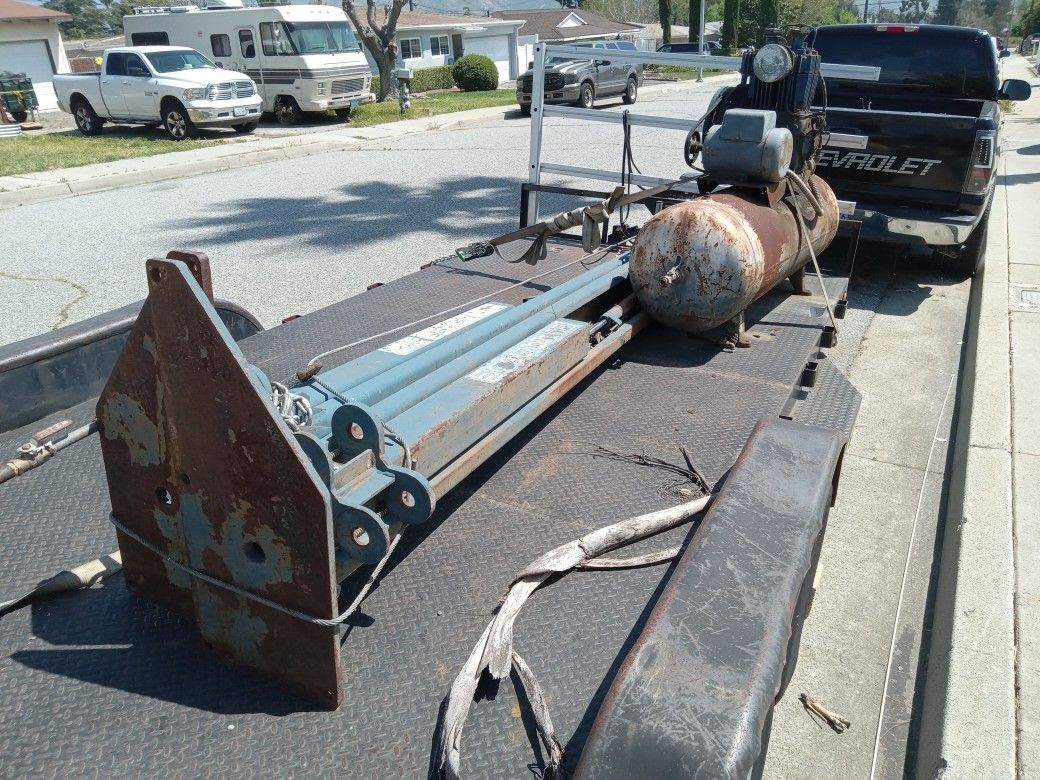$500 Nussbaum 10 Tone 2 Post Truck Car Lift