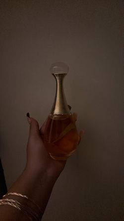 J’adore Perfume