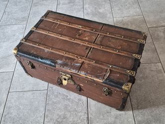 Vintage Moynat antique trunk for restoration