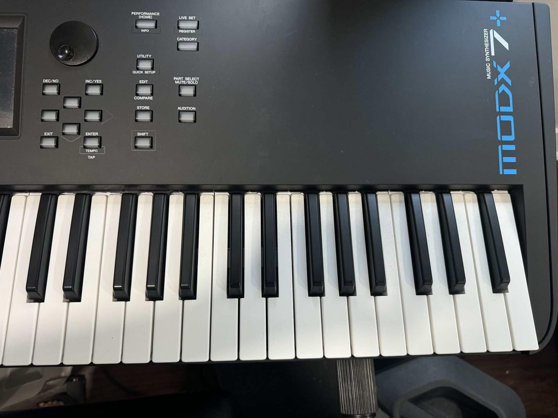 Yamaha MODX7+