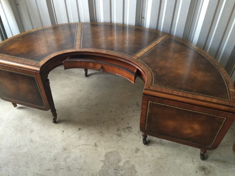 Heirloom Weiman mahogany leaf table leather top "very nice"