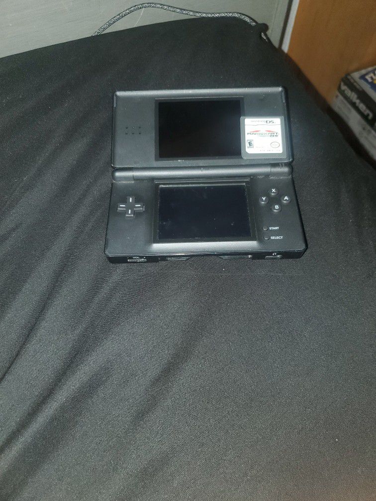 Black Nintendo DS