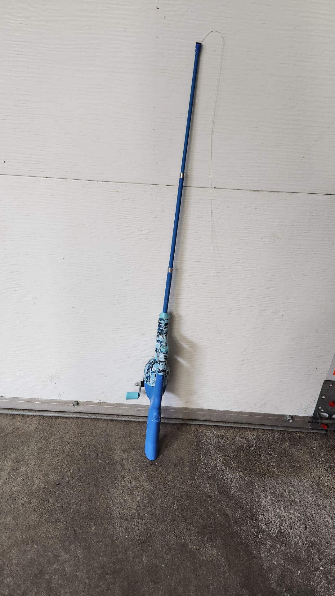 Kid Casters Fishing Pole