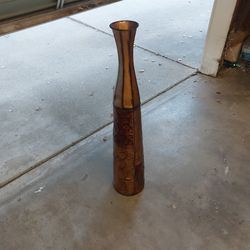 Decorative Floor Vase/ Flower Holder For entryway, Living Room Or Dining Room. 