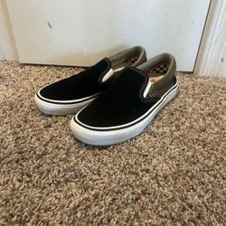Men’s Size 7 Suede Black And Green Vans 